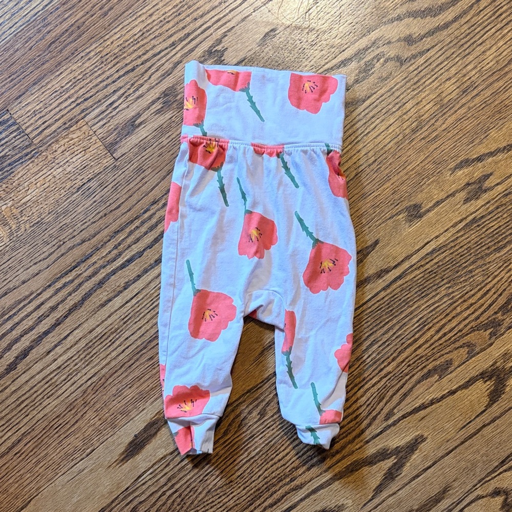 Tea Collection Floral Baby Layette Set with Red Poppies